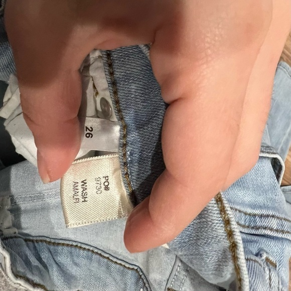 Reformation High and Skinny Jeans in Amalfi - Picture 9 of 11